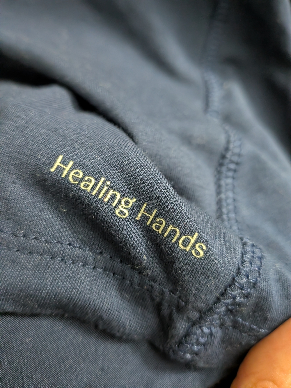 healing hands Underscrub Super Soft Navy Long Sleeve Crew Neck Top Small Nurse - Picture 4 of 6